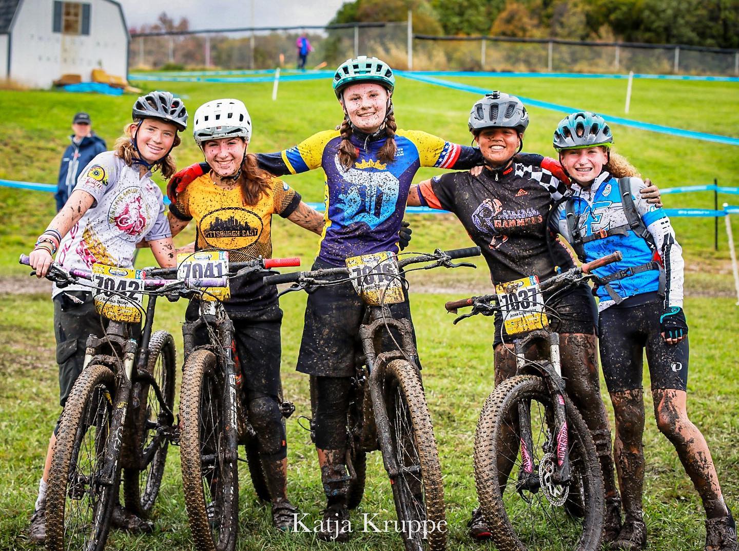 Johnstown Mud Girls group photo